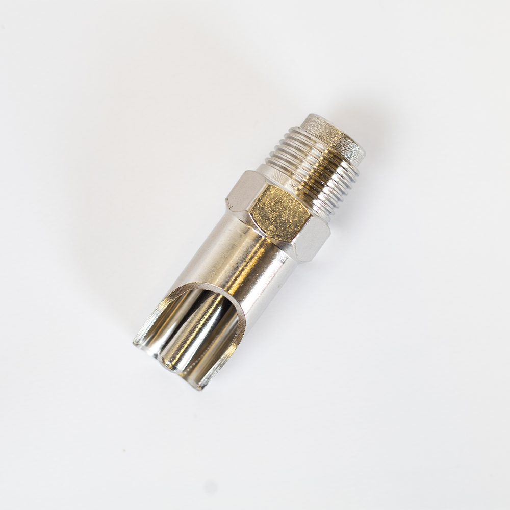 BEBEDERO DE A.I 1/2 P/ CERDO DE ENGORDA (chupon engorda)